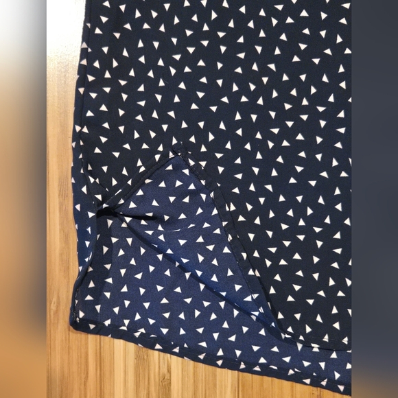 NWOT Sweet Rain Patterned Top - Picture 2 of 7